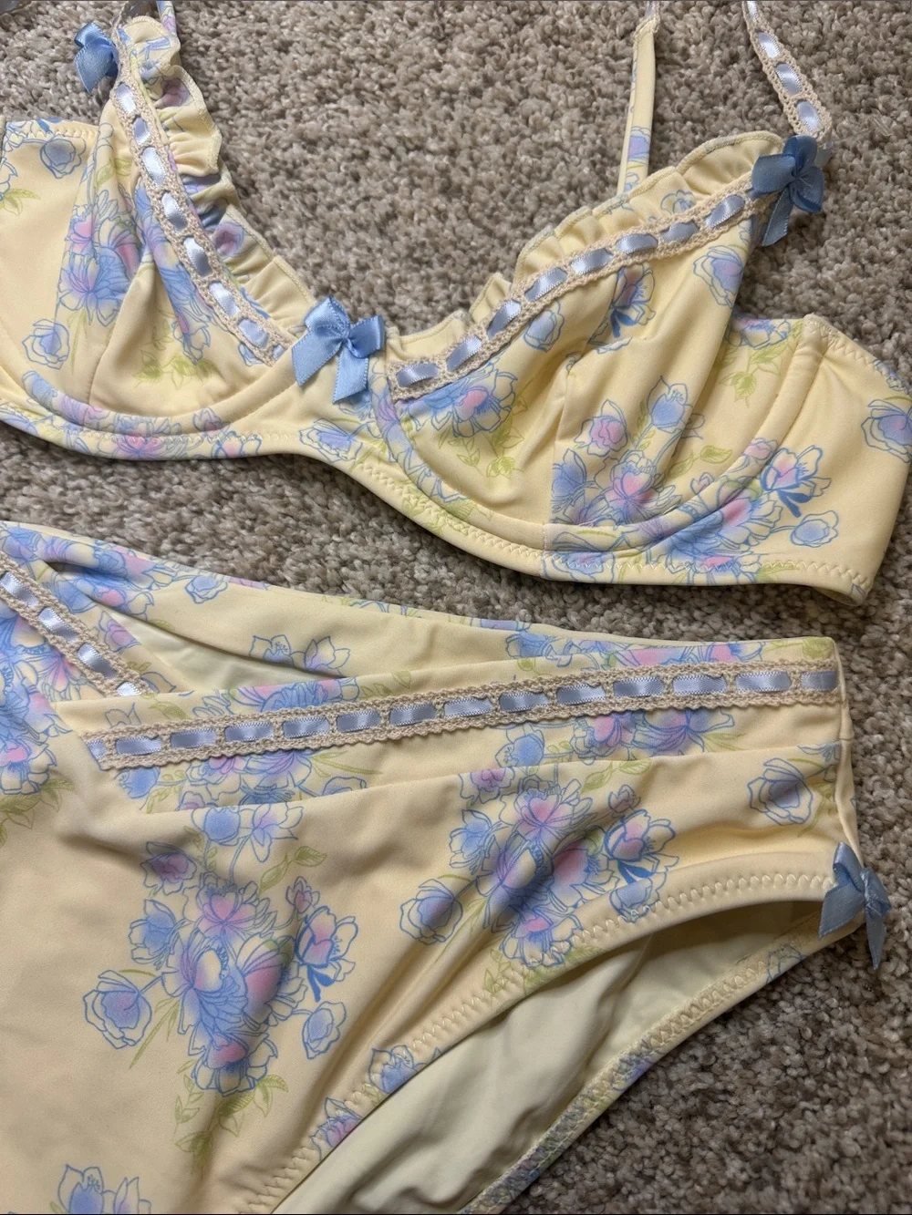NWT Blackbough Madelyn Set | M top / XL bottoms | Angel Cake